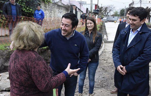 bras públicas Nardini y Jimenez recorrieron nuevo pavimento en Los Polvorines