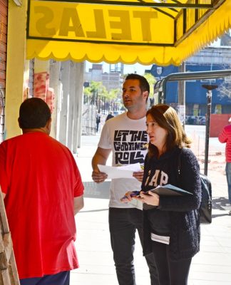 El Municipio informó a los vecinos sobre la renovación del centro comercial 3 de Febrero