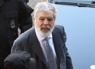 Dos jueces rechazan el pedido de eximición de prisión de Julio De Vido