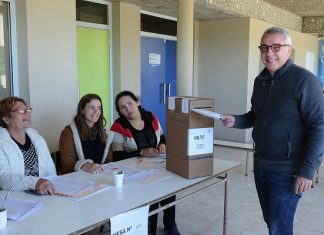 Julio Zamora: “Se esta votando con mucha tranquilidad”