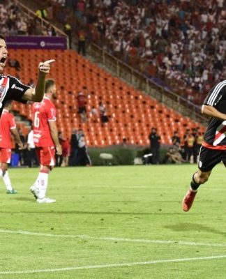 River goleó a Morón y jugará la final contra Atlético Tucumán