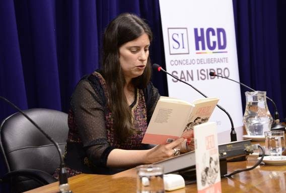Laura Chalar presentó en San Isidro su historia íntima