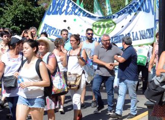 Julio Zamora: “Le decimos no al ajuste de los gobiernos nacional y provincial que pretende cerrar las escuelas de Islas”