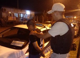 Detienen a una pareja con medio kilo de marihuana en San Fernando