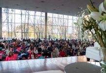 Vicente López festejó el día internacional del yoga