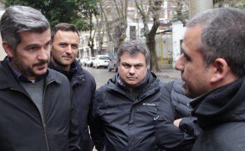 Marcos Peña encabezó el timbreo en San Martín, junto a Daniel Ivoskus y Lopez Medrano