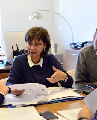 San Fernando ratifica su compromiso de contar con profesionales matriculados en los Centros de Salud