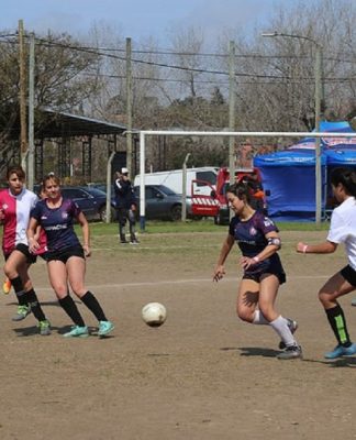 Clínica de Fútbol femenino en San Isidro