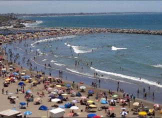 Una familia necesita entre $30.000 y $80.000 por semana para veranear en la costa bonaerense