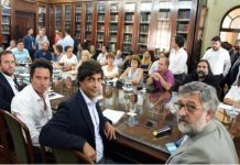 El gobierno de Vidal convocó a los docentes a una reunión paritaria
