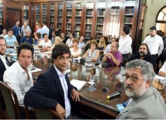 El gobierno de Vidal convocó a los docentes a una reunión paritaria
