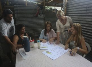 Vidal se reunió con vecinos de Escobar