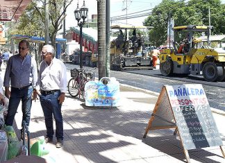Julio Zamora recorrió las localidades de Benavídez y Villa La Ñata