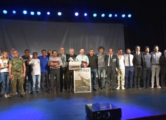 ACTO POR EL DÍA DEL VETERANO Y DE LOS CAÍDOS EN LA GUERRA DE MALVINAS