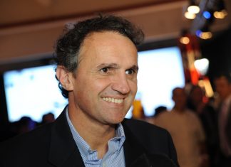 Aplastante victoria de Katopodis en San Martín