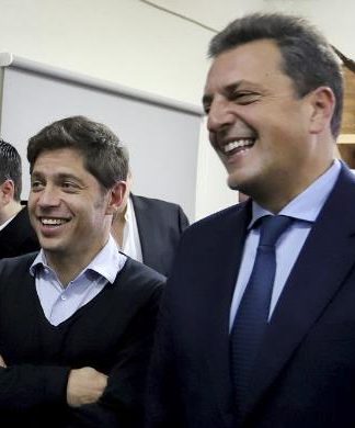 Kicillof recibirá a Massa, Máximo Kirchner y diputados bonaerenses, en busca de una tropa para pelear el presupuesto