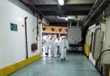 Confirman cuatro muertes más y los casos de coronavirus en el país rozan los mil