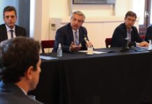 Tras la reunión con jefes parlamentarios, Fernández recibe hoy a los gobernadores y podría decretar la cuarentena