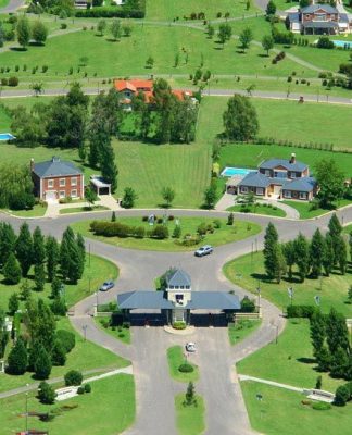 Pilar: En algunos barrios privados ya se puede circular por calles internas