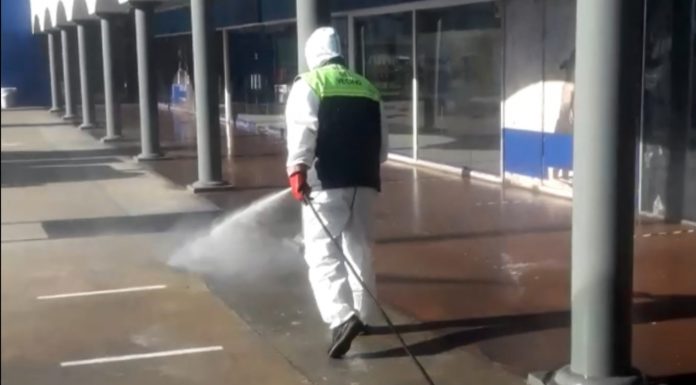San Fernando: se llevó a cabo la desinfección de los supermercados e hipermercados del distrito