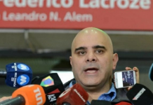 Escobar: Diputado provincial del Frente de Izquierda-Unidad donará dinero para los despedidos del Sanatorio Plaza
