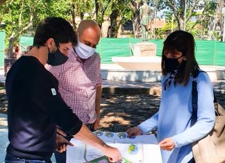 San Fernando: el intendente recorrió la obra de modernización de la Plaza Dorrego de Victoria