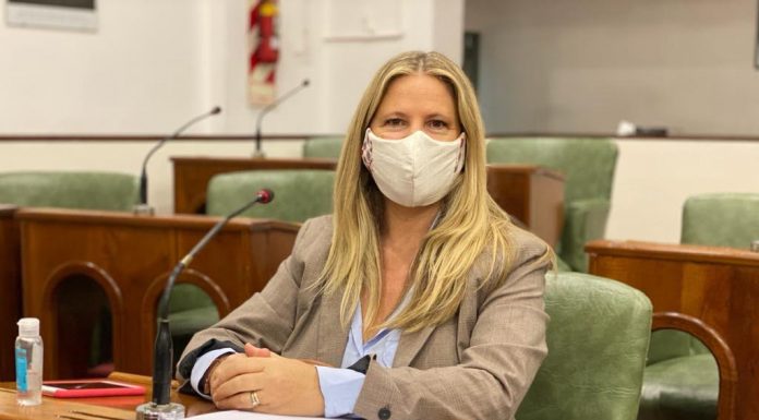 El intendente Posse recibió un mensaje claro por parte de la concejal Durand