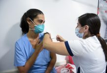 Coronavirus: comenzó la campaña nacional de vacunación