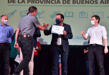 Escobar: Sujarchuk y Costa entregaron subsidios a 39 entidades y recorrieron las obras del Mercado Municipal del Paraná de Las Palmas