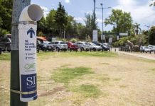 San Isidro: colocan colilleros para depositar filtros de cigarrillos
