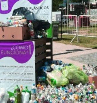 Vicente López: botellas de amor