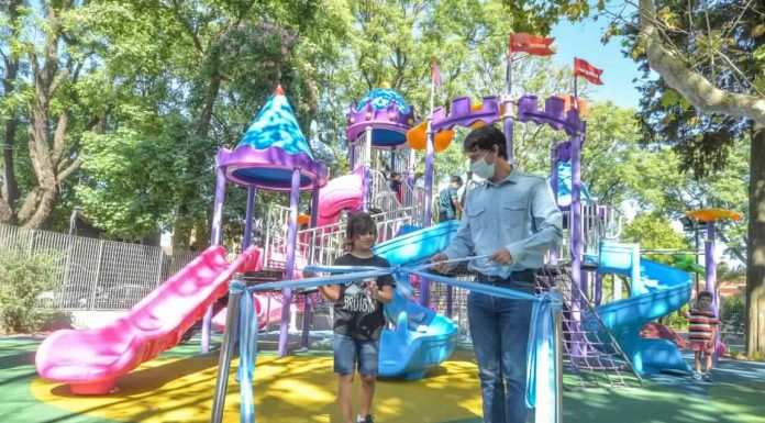 San Fernando: Juan Andreotti inauguró la modernización de la Plaza Dorrego de Victoria
