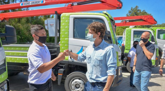 San Fernando: Juan Andreotti presentó 11 nuevos camiones y móviles para la flota del Municipio