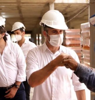 Pilar: Achával recorrió junto a Kreplak las obras en el Hospital Central