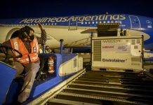 Coronavirus: ayer arribó el vuelo de Aerolíneas Argentinas con 384 mil vacunas Sinopharm