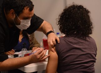 Morón alcanzó la primera meta de vacunación contra el Covid-19