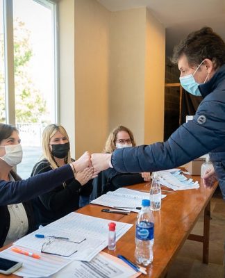 Gustavo Posse votó en Beccar: “Más allá que sean PASO, el voto es una oportunidad y un derecho”