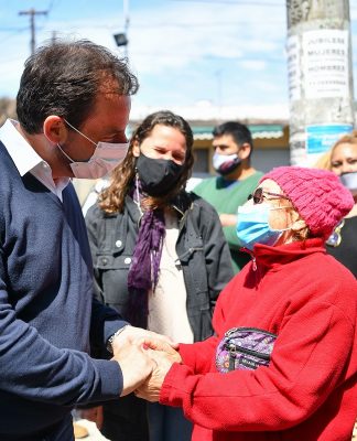 Ariel Sujarchuk recorrió la puesta en valor de la Plaza Belgrano de Garín