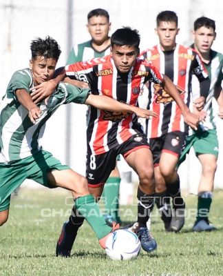En el debut de su nuevo DT, Chacarita cayó ante Deportivo Madryn