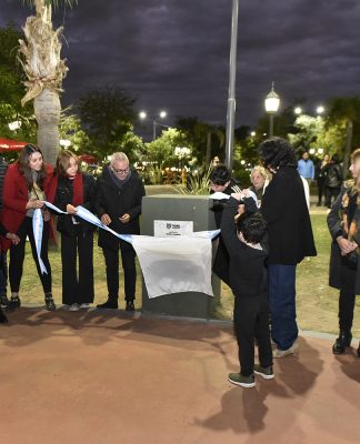 Julio Zamora acompañó a la comunidad de Benavídez en los festejos por el 93° aniversario de la localidad