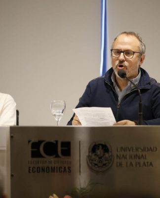 Valenzuela: “La Provincia no es inviable, necesita una mirada diferente con una mejor coparticipación y autonomía municipal”