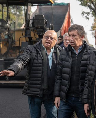 Posse supervisó el tramo final de las obras para renovar 21 cuadras en Boulogne