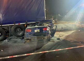 Tigre: tres muertos y un herido al chocar con un camión el auto en el que eran perseguidos por la policía