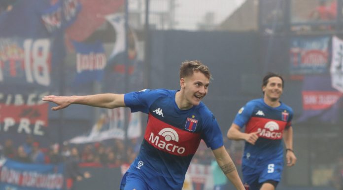 Tigre aplastó a Platense en Victoria