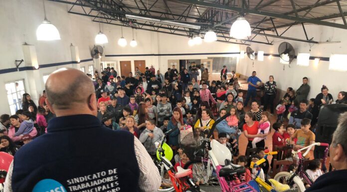 San Isidro: Más de 500 chicos en el festejo por el día del niño del STMSI