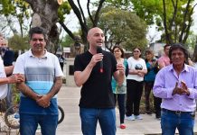 La Plaza Sarmiento de Garín ahora cuenta con nueva cancha de fútbol, sistema de riego y veredas