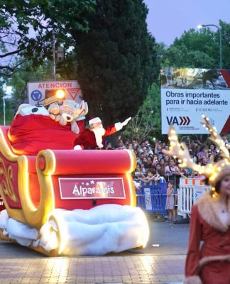 Más de 40 mil personas disfrutaron del desfile de Navidad en San Isidro