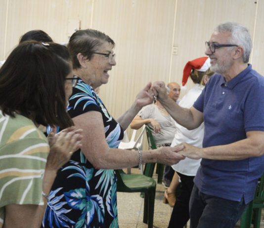 Julio Zamora acompañó el cierre de año del Centro de Jubilados y Pensionados Troncos del Talar