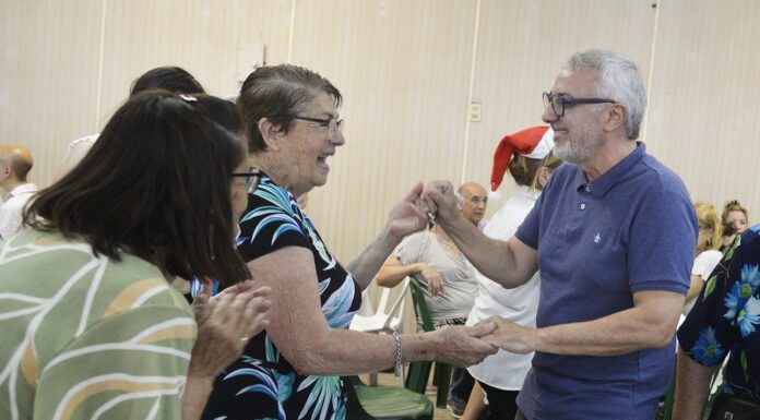 Julio Zamora acompañó el cierre de año del Centro de Jubilados y Pensionados Troncos del Talar