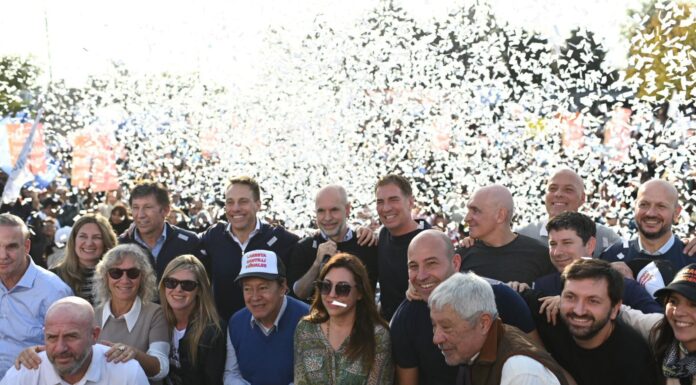 Rodríguez Larreta y Santilli en Lomas de Zamora: “Se acaba la jubilación de hambre y a los comerciantes vamos a bajarle los impuestos, van a poder trabajar y ganar el pan para sus familias”